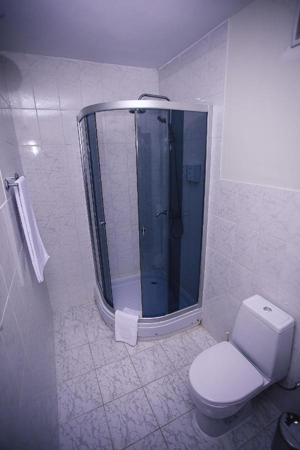 Aktau Hotel Esterno foto