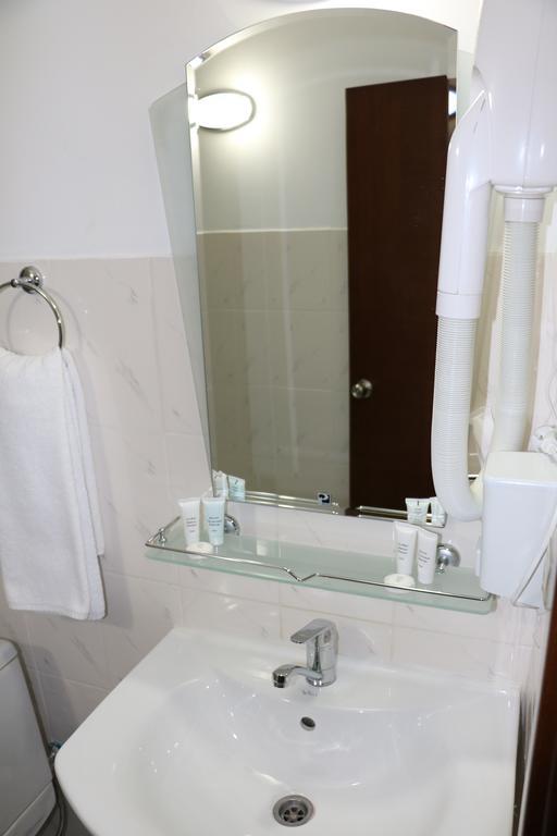 Aktau Hotel Esterno foto