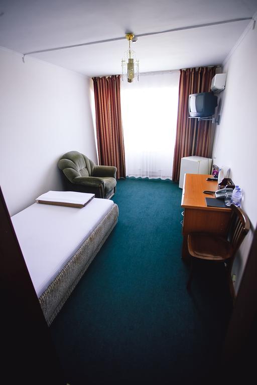 Aktau Hotel Esterno foto